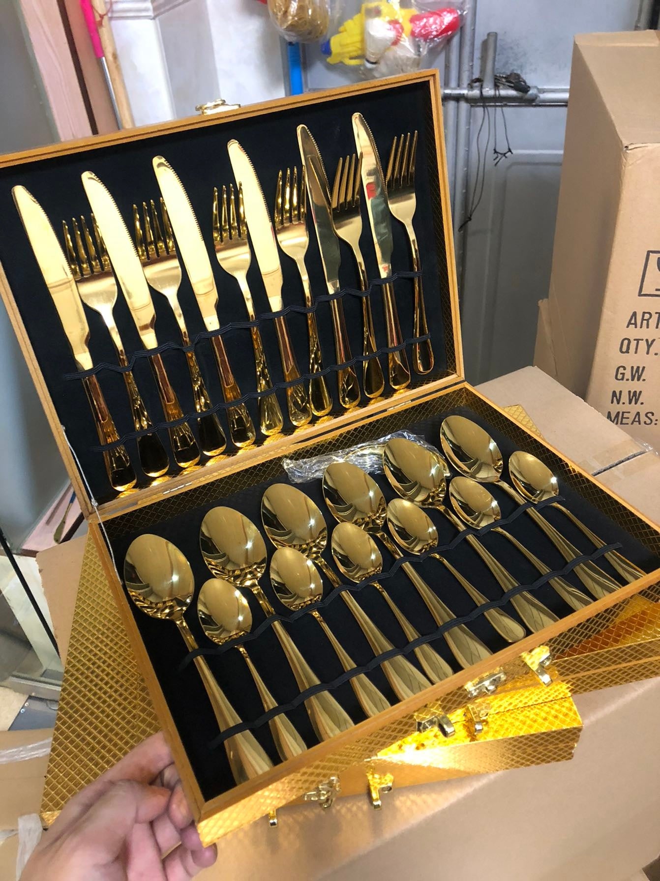 24 Pcs Cutlery Set $98 NOW $58